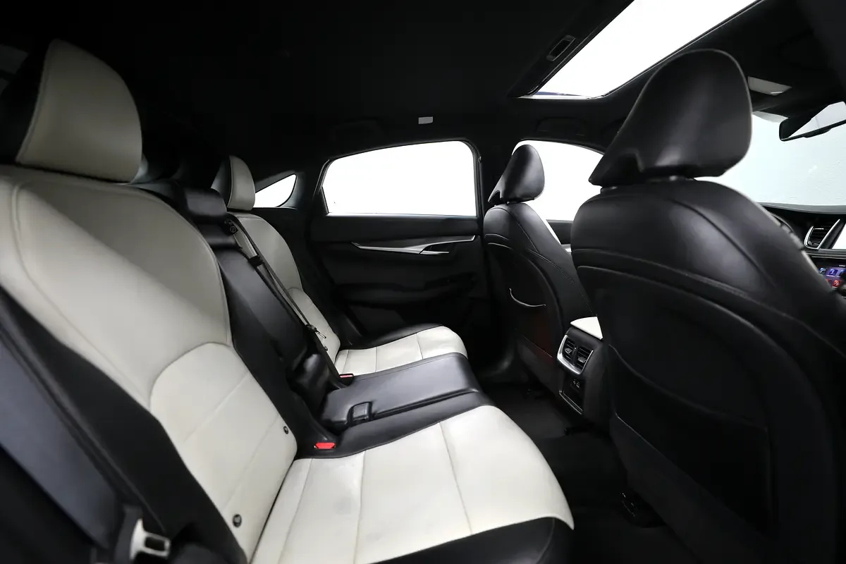 Infiniti QX55 2.0 CVT 4WD (249 حصان) - 8