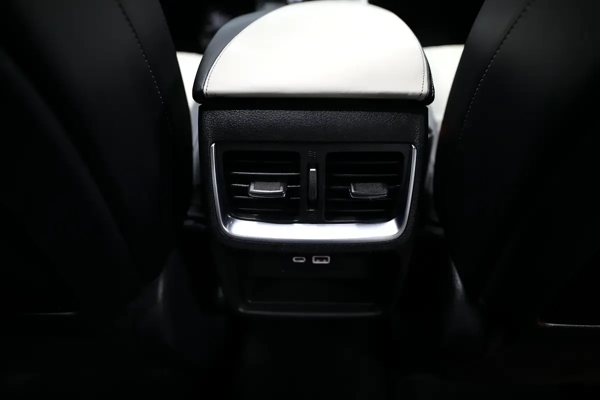 Infiniti QX55 2.0 CVT 4WD (249 حصان) - 14