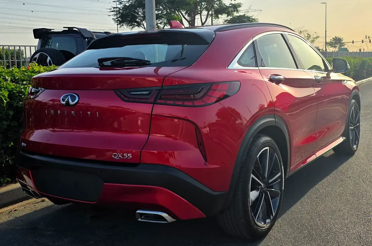 Infiniti QX55 2.0 CVT AWD (249 حصان) - 4
