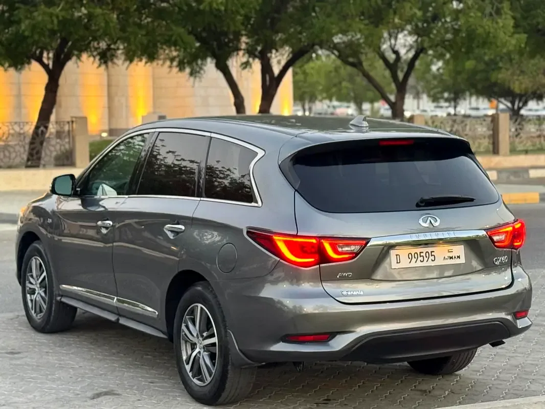 Infiniti QX60 3.5 CVT (265 حصان) - 3