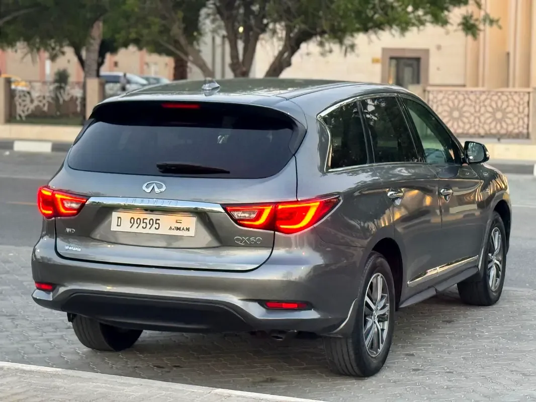 Infiniti QX60 3.5 CVT (265 حصان) - 6