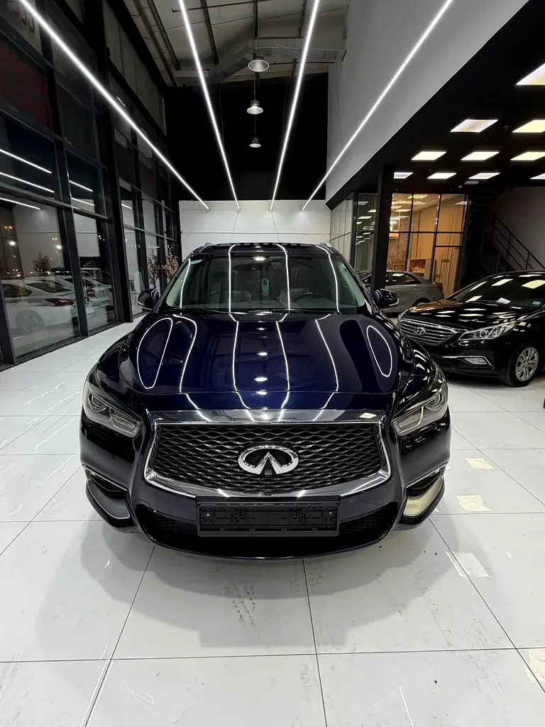 Infiniti QX60 3.5 CVT AWD (262 hp)