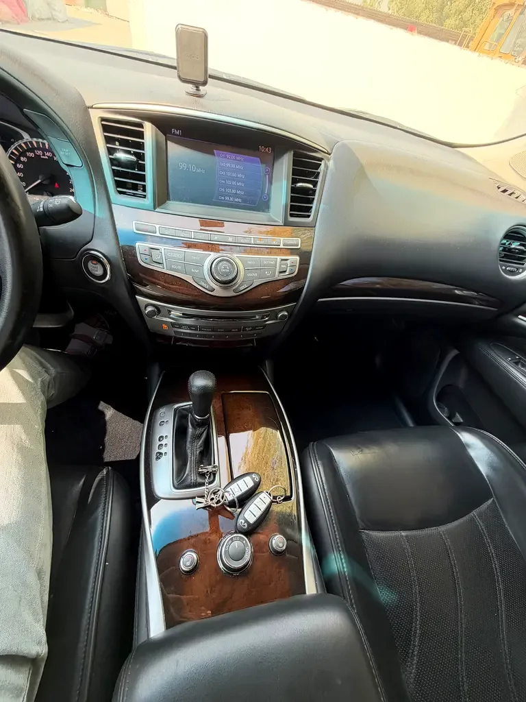 Infiniti QX60 3.5 Xtronic AWD (262 حصان) - 17