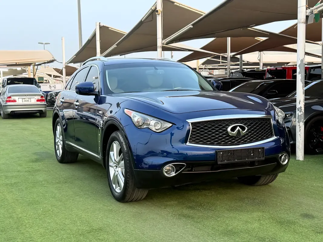 Infiniti QX70 3.0 AT AWD (238 حصان) - 3