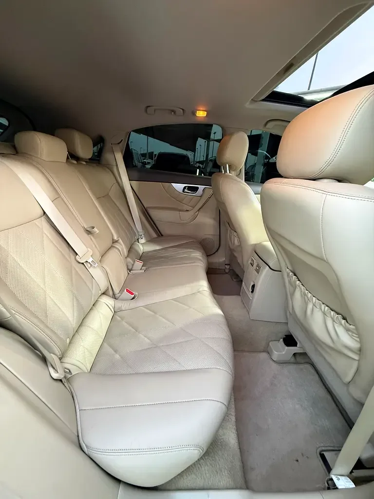 Infiniti QX70 3.0 AT AWD (238 حصان) - 14