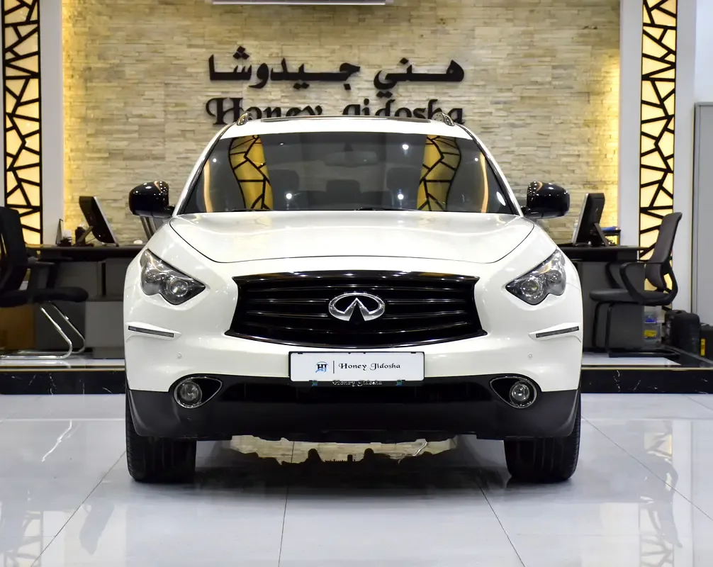 Infiniti QX70 3.7 AT AWD (333 hp)