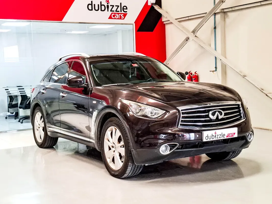 Infiniti QX70 3.7 AT AWD (333 hp)