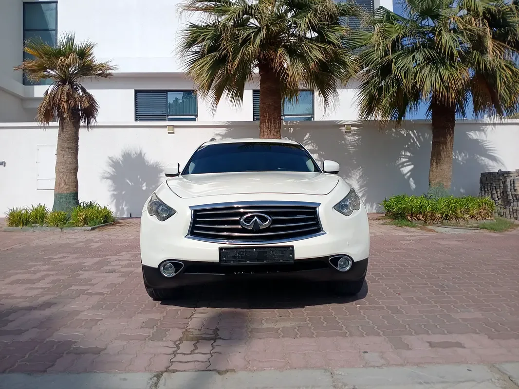 Infiniti QX70 3.7 AT AWD (333 hp) - 3