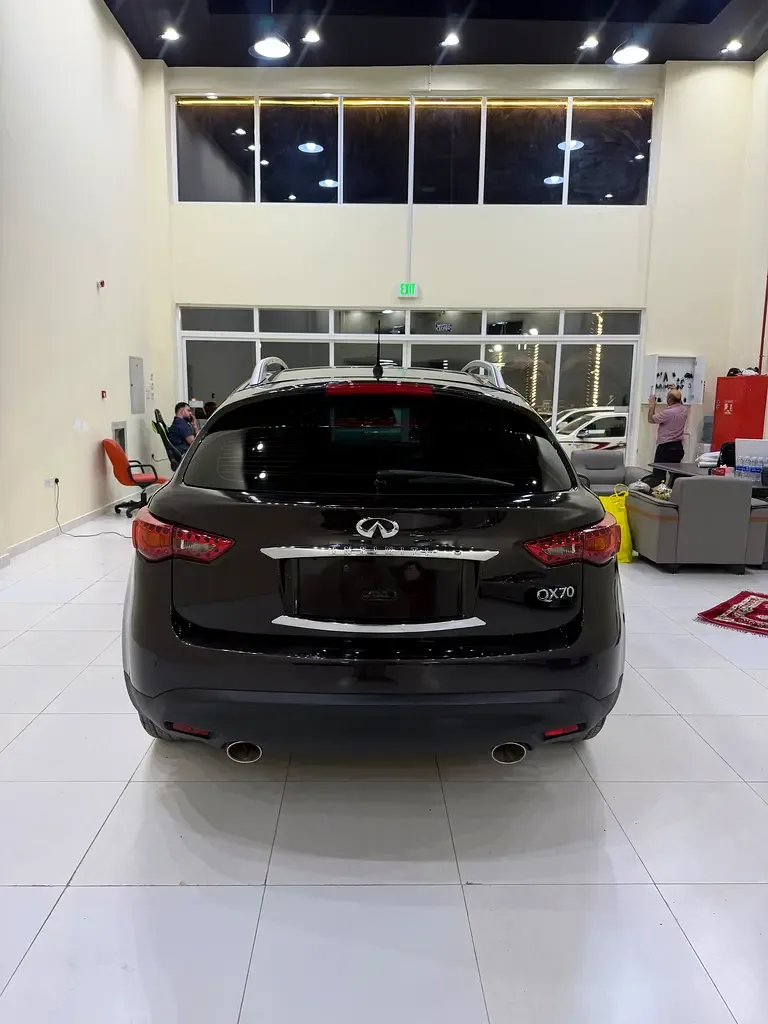 Infiniti QX70 3.7 AT AWD (333 hp) - 19