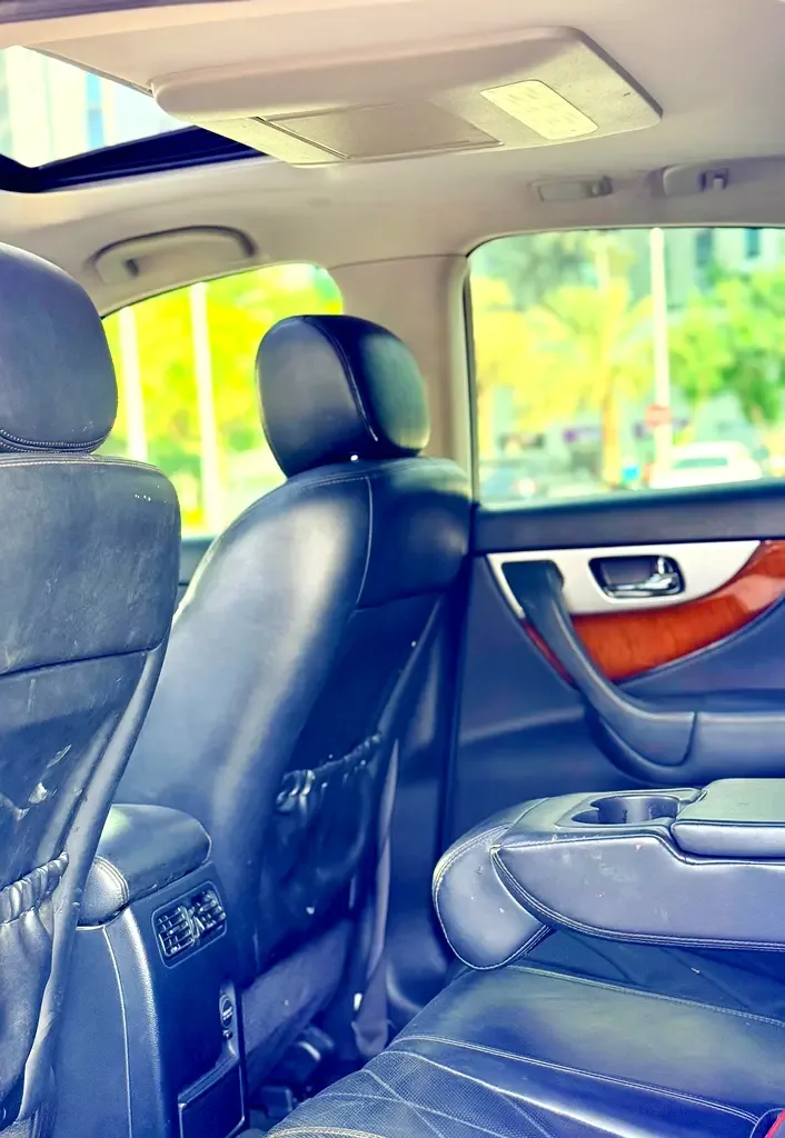 Infiniti QX70 3.7 AT AWD (333 hp) - 12