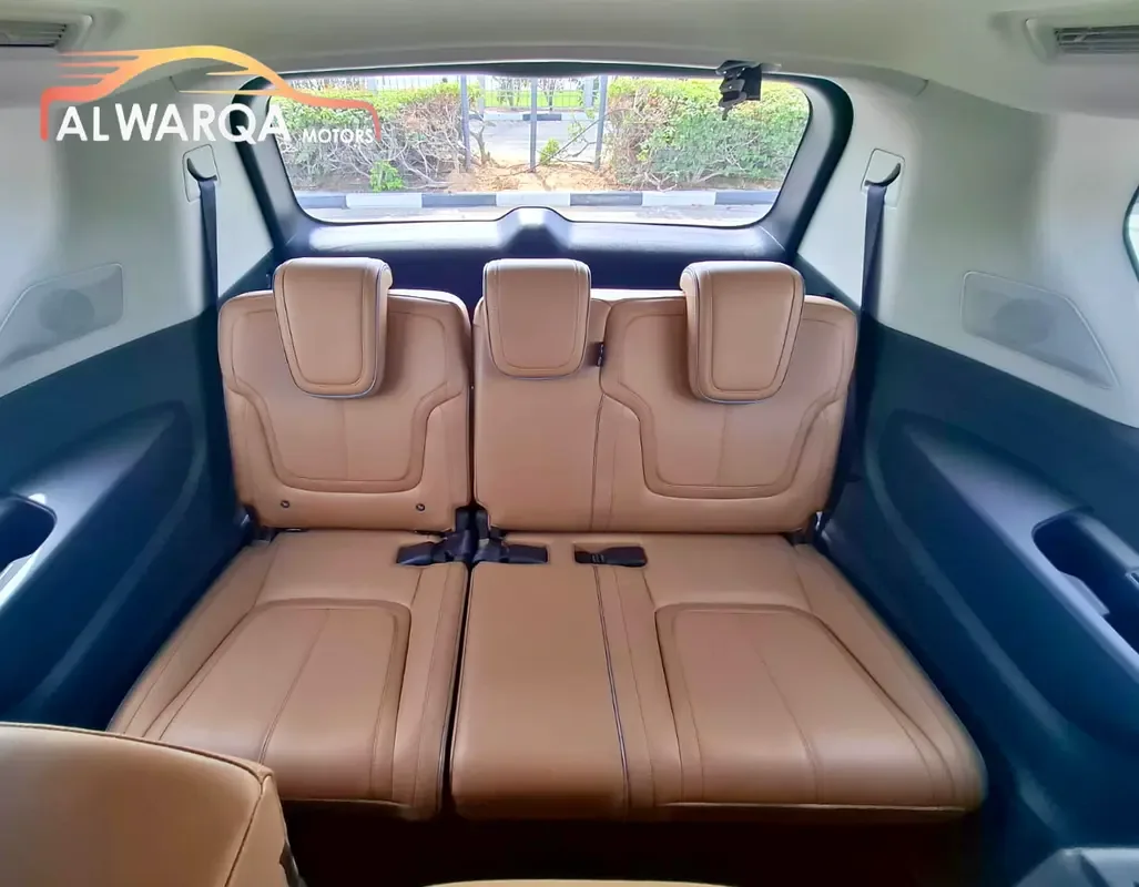 Infiniti QX80 3.5 AT RWD (450 حصان) - 11