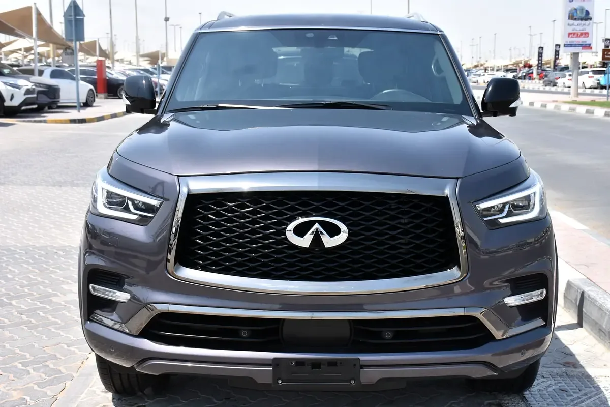 Infiniti QX80 5.6 AT 4WD (405 حصان) - 2
