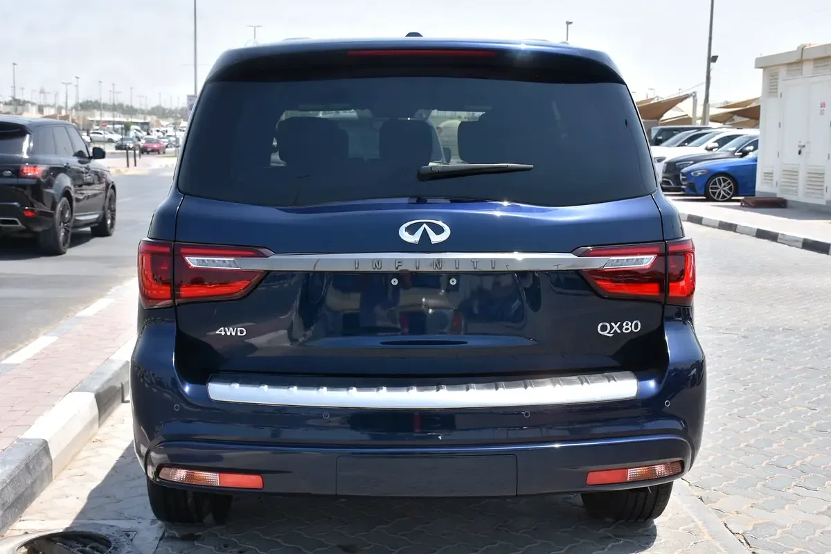 Infiniti QX80 5.6 AT 4WD (405 حصان) - 5