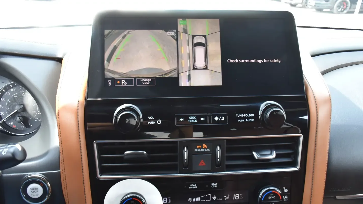 Infiniti QX80 5.6 AT 4WD (405 حصان) - 6