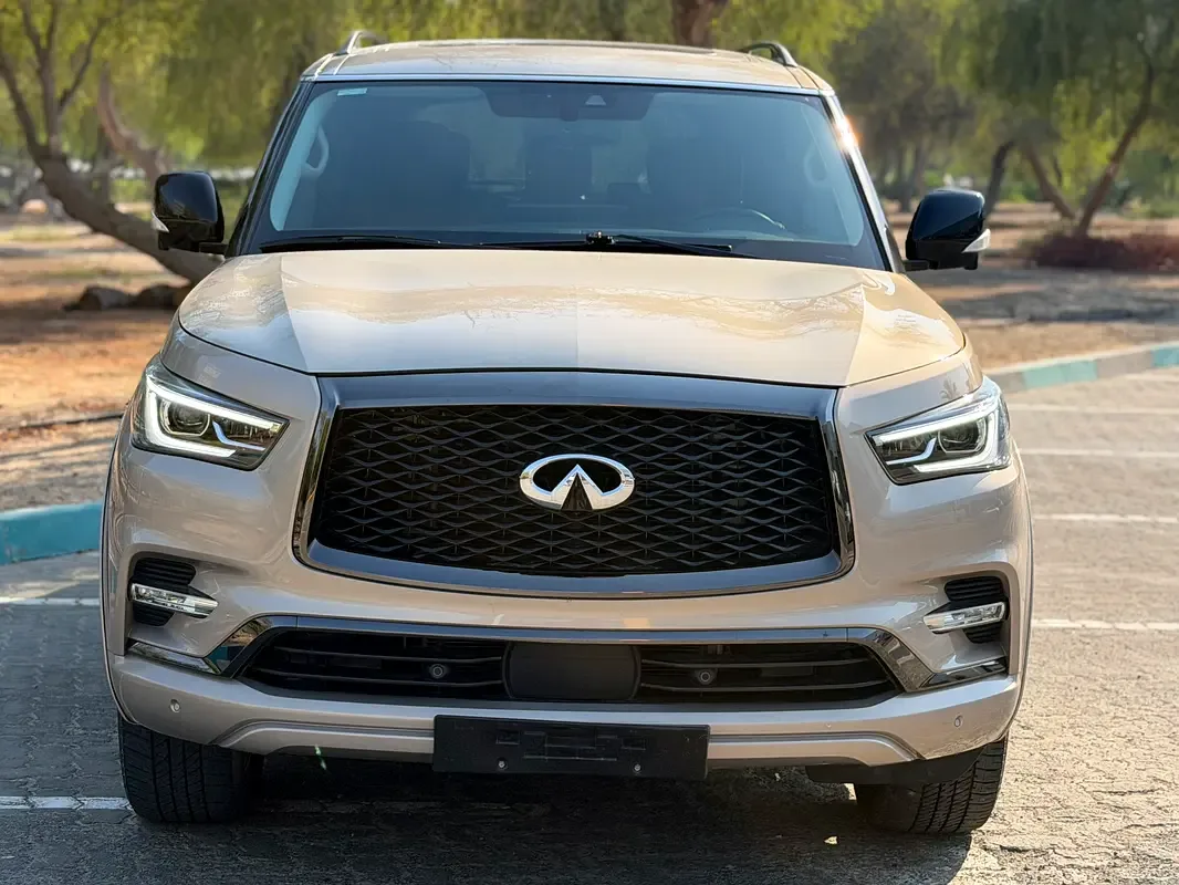 Infiniti QX80 5.6 AT 4WD (405 hp) - 2
