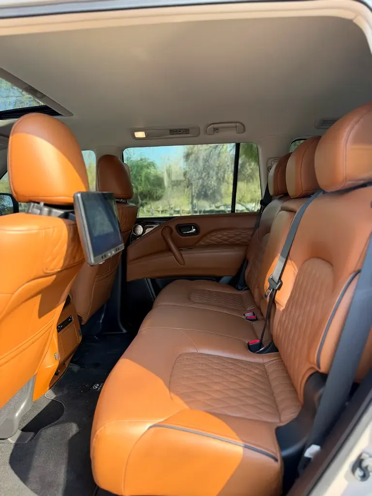 Infiniti QX80 5.6 AT 4WD (405 hp) - 6