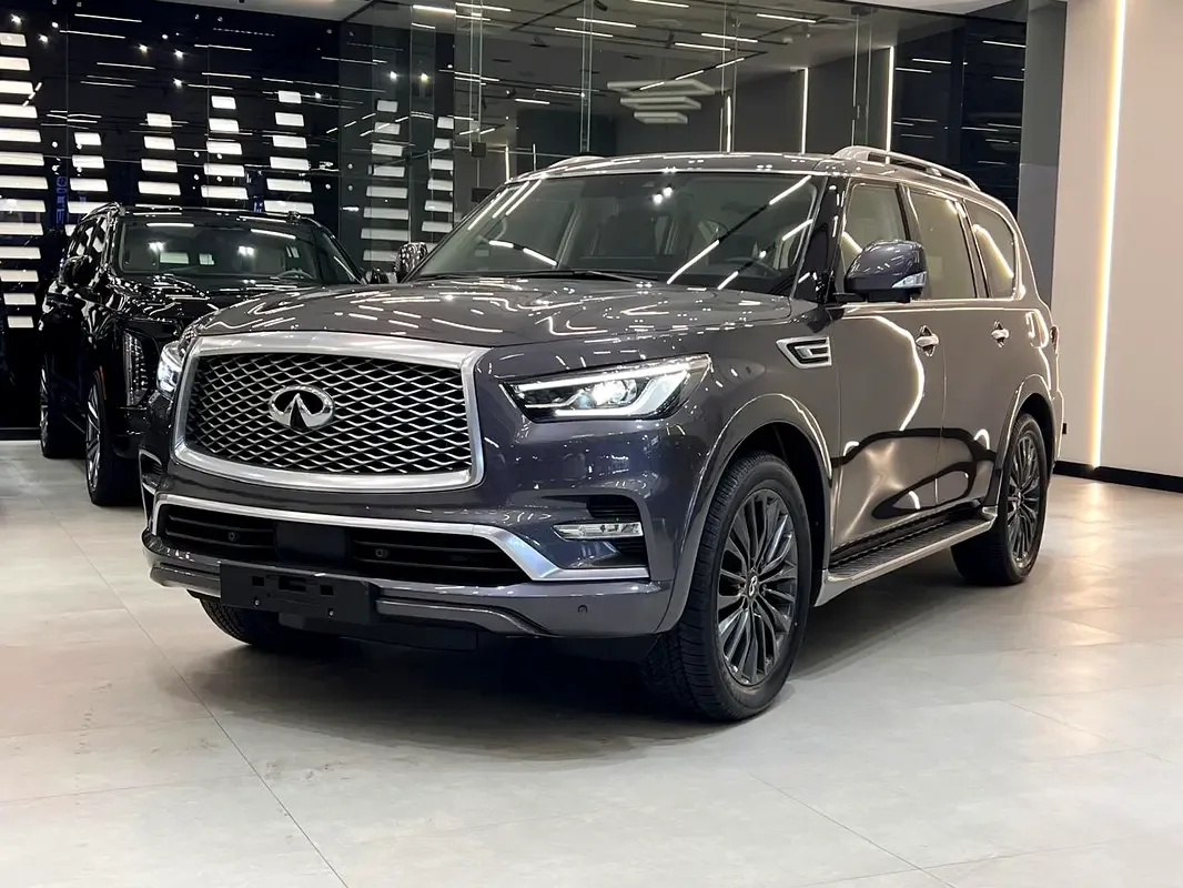 Infiniti QX80 5.6 AT 4WD (405 hp) - 2