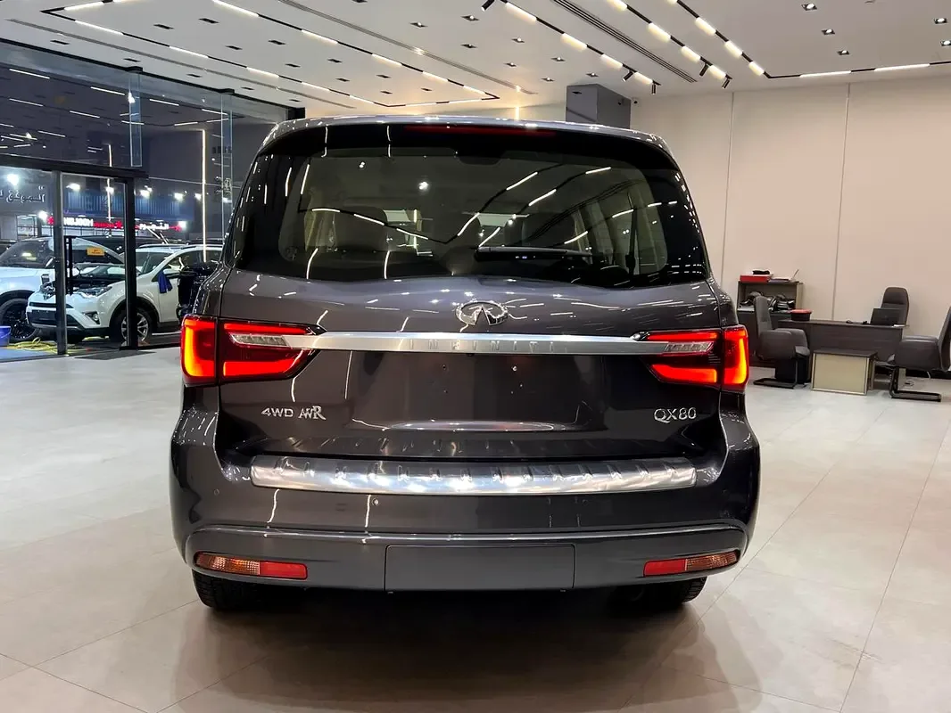 Infiniti QX80 5.6 AT 4WD (405 hp) - 7
