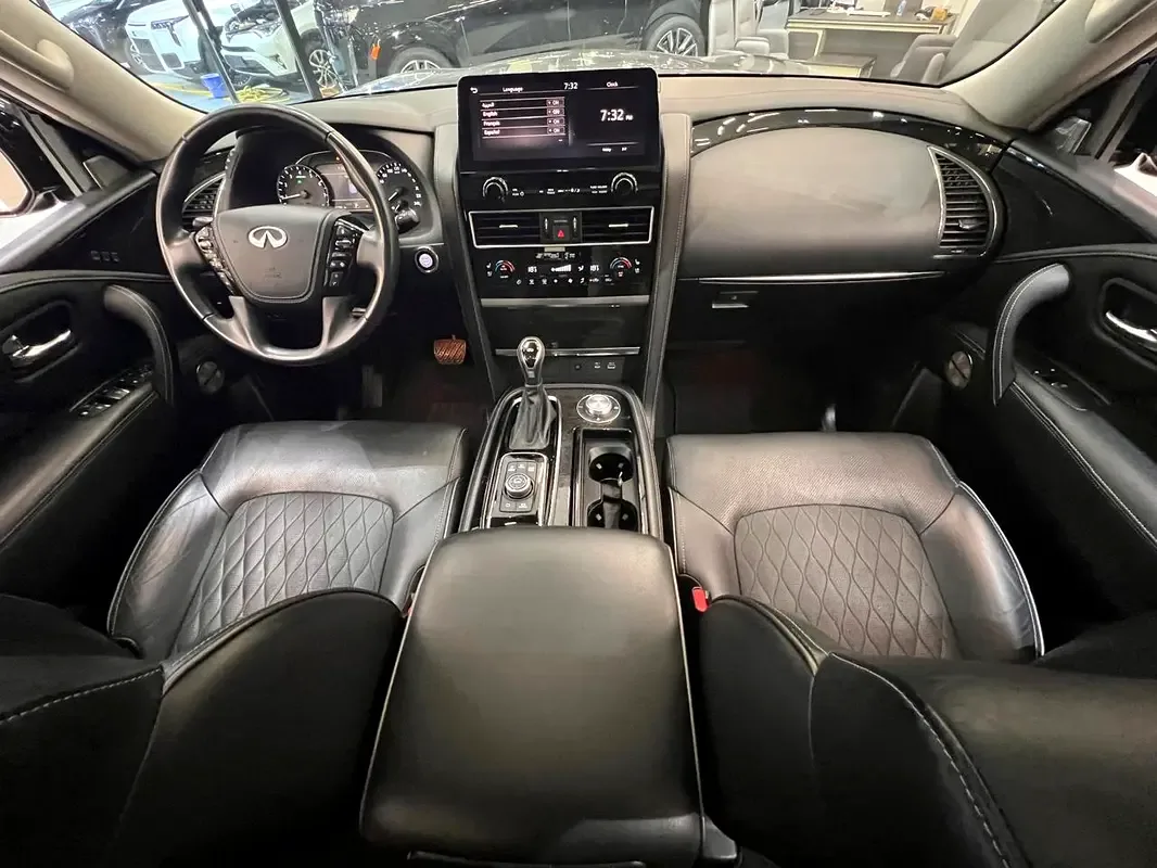 Infiniti QX80 5.6 AT 4WD (405 hp) - 15