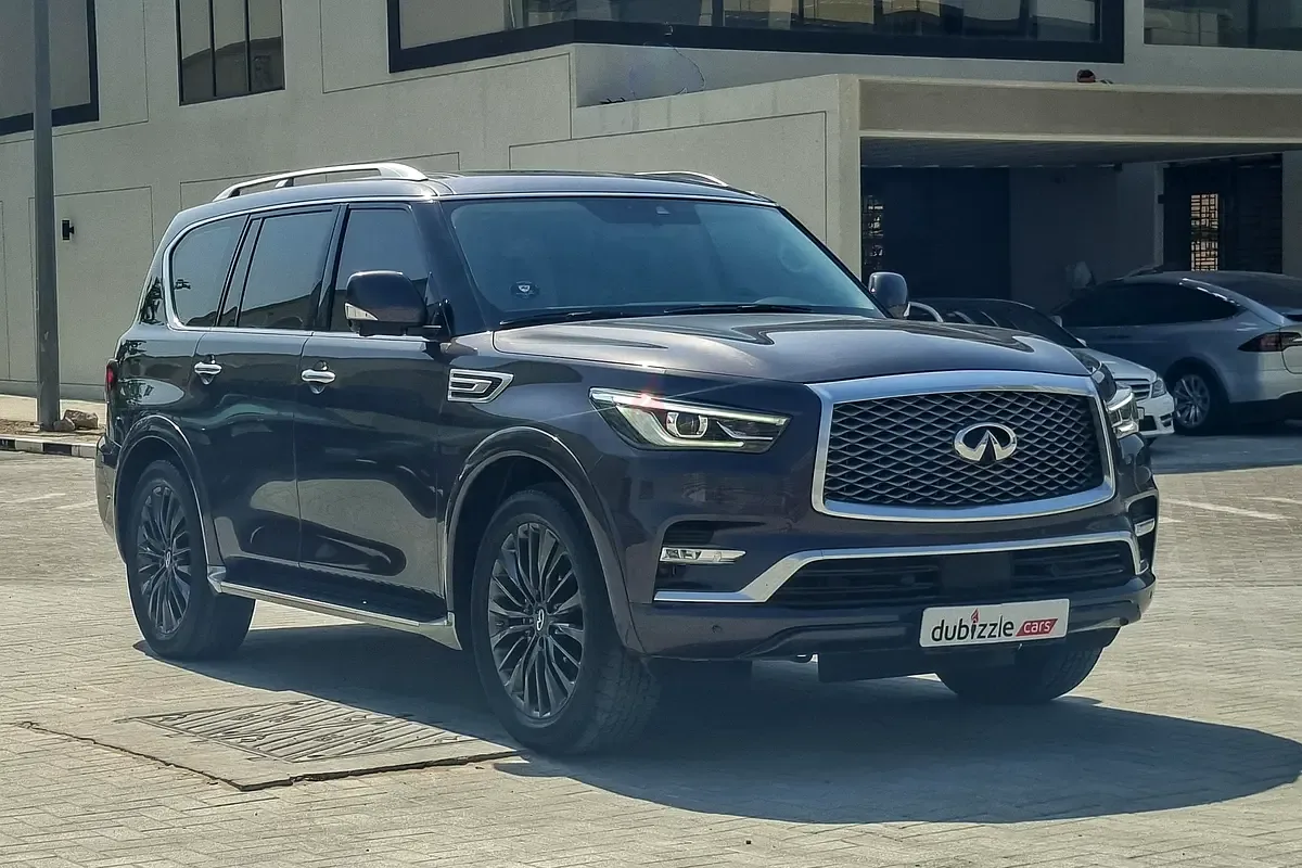 Infiniti QX80 5.6 AT 4WD (405 hp)