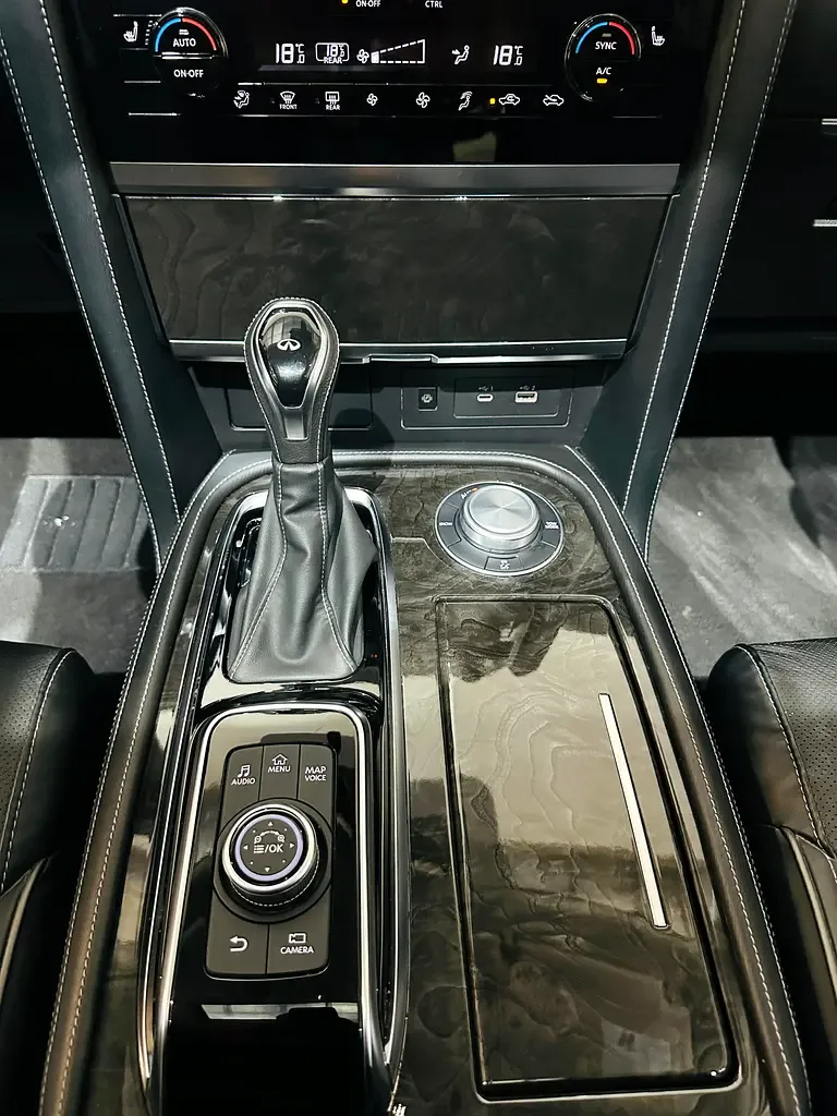 Infiniti QX80 5.6 AT 4WD (405 hp) - 14
