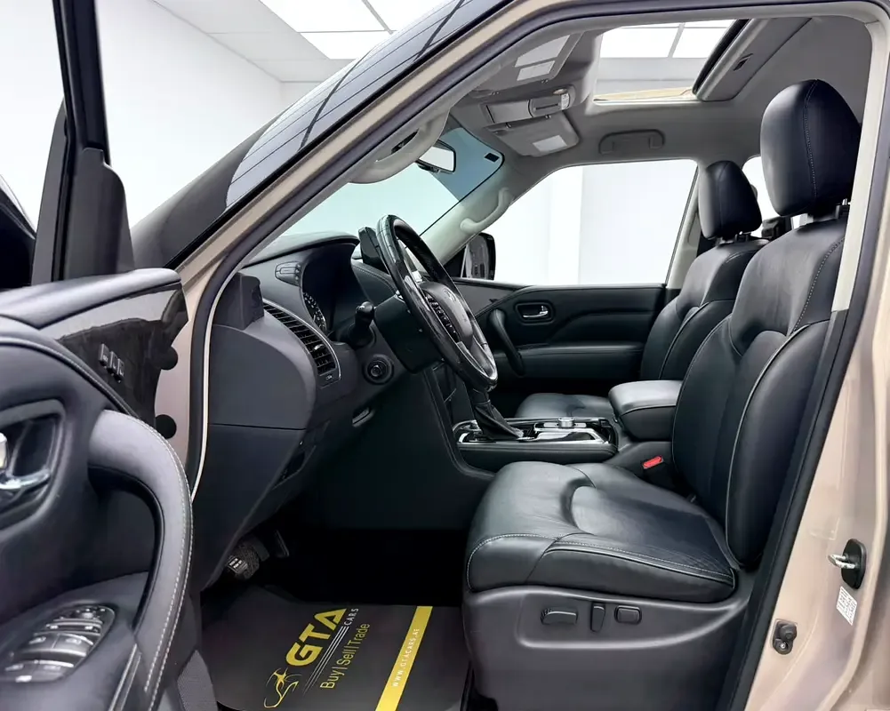Infiniti QX80 5.6 AT 4WD (405 حصان) - 8