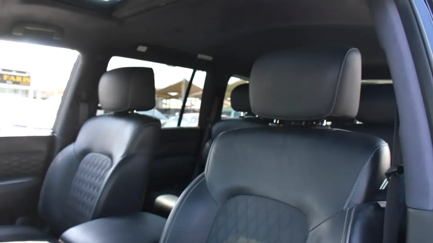 Infiniti QX80 5.6 AT 4WD (405 حصان) - 14