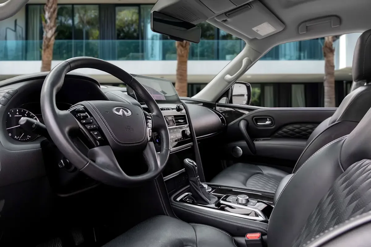Infiniti QX80 5.6 AT 4WD (405 حصان) - 9
