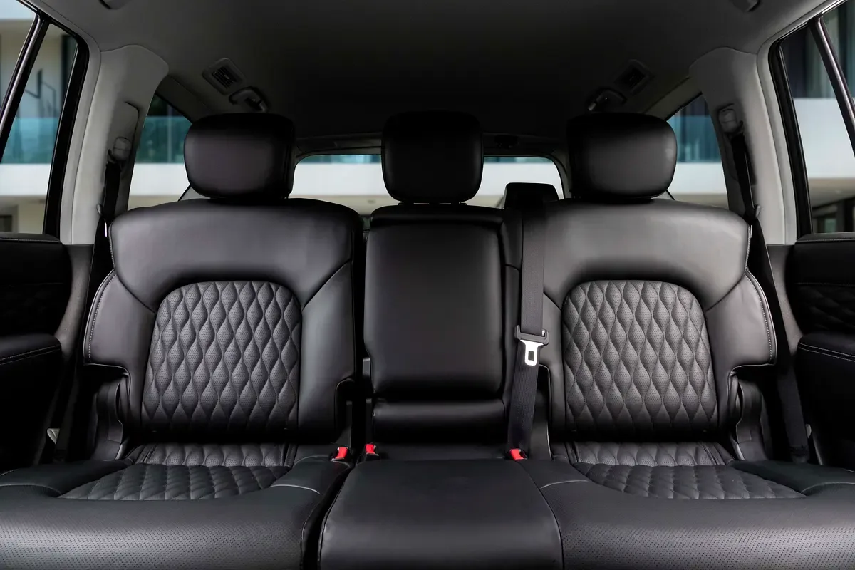 Infiniti QX80 5.6 AT 4WD (405 حصان) - 12