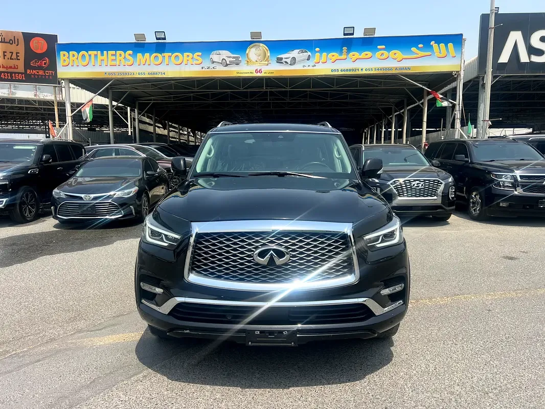 Infiniti QX80 5.6 AT AWD (405 hp)