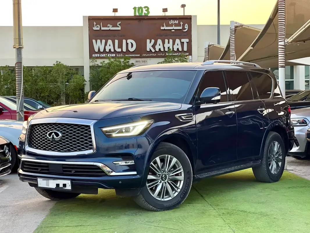 Infiniti QX80 5.6 AT AWD (405 hp)