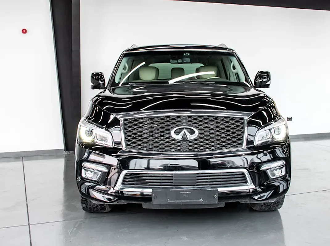 Infiniti QX80 5.6 AT AWD (405 hp)