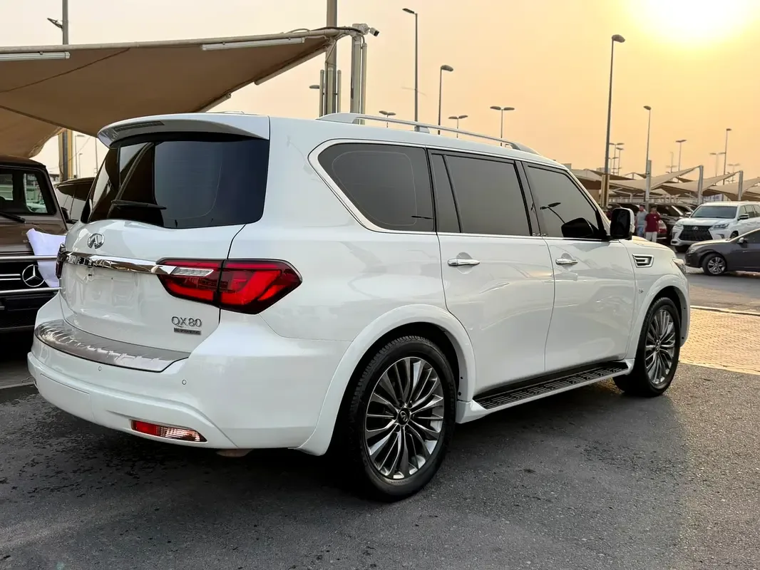 Infiniti QX80 5.6 AT AWD (405 hp) - 4