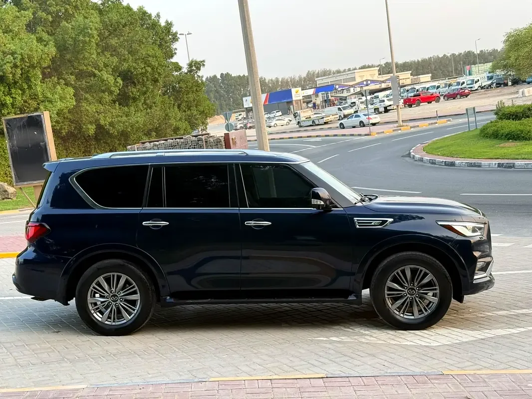 Infiniti QX80 5.6 AT AWD (405 hp) - 18