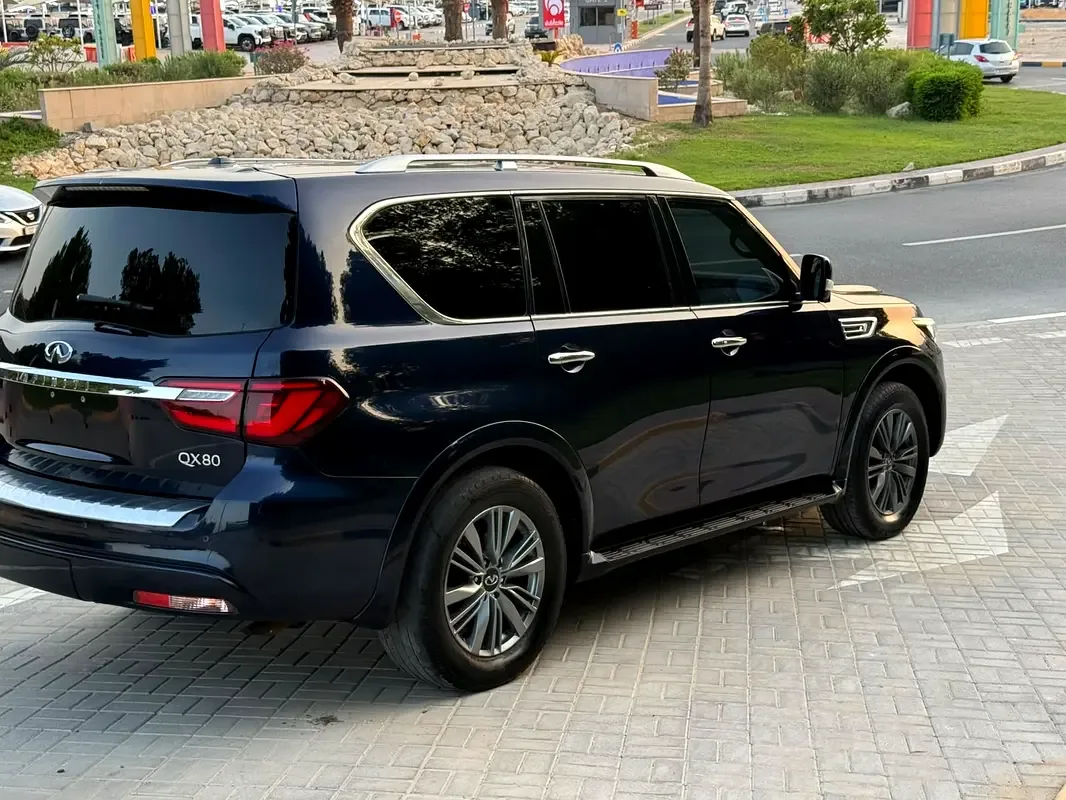 Infiniti QX80 5.6 AT AWD (405 hp) - 16