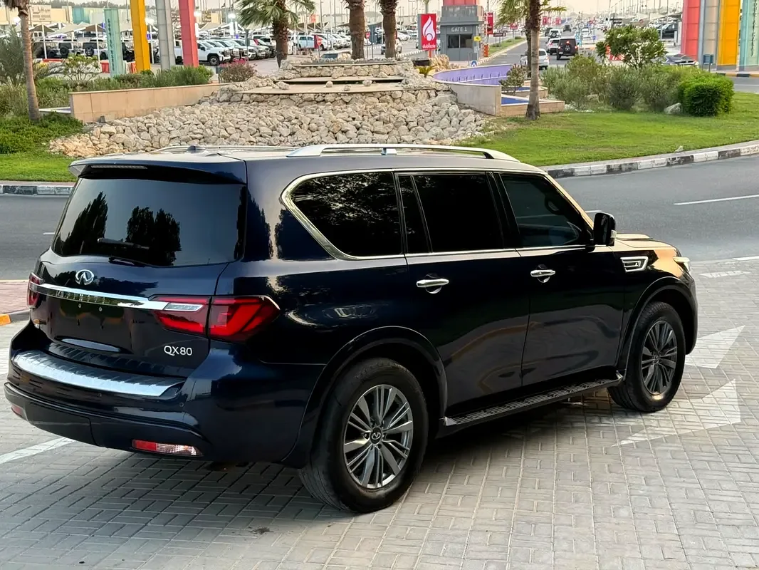 Infiniti QX80 5.6 AT AWD (405 hp) - 20