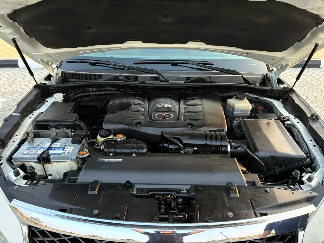 Infiniti QX80 5.6 AT AWD (405 حصان) - 16