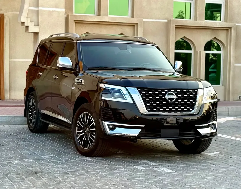 Infiniti QX80 5.6 AT AWD (405 hp)