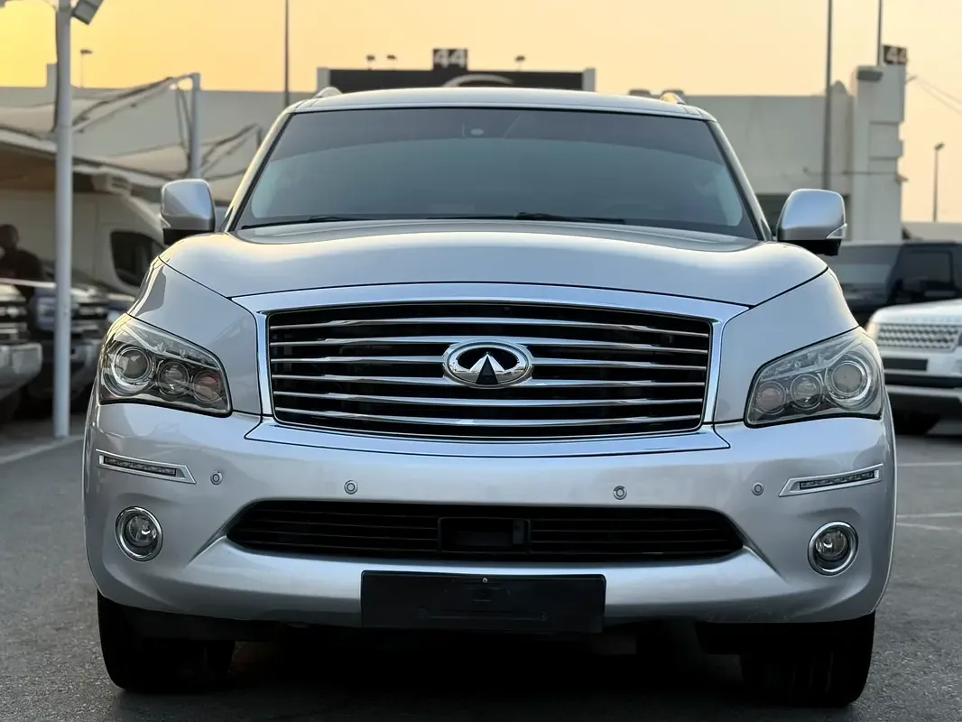 Infiniti QX80 5.6 AT AWD (405 حصان) - 2