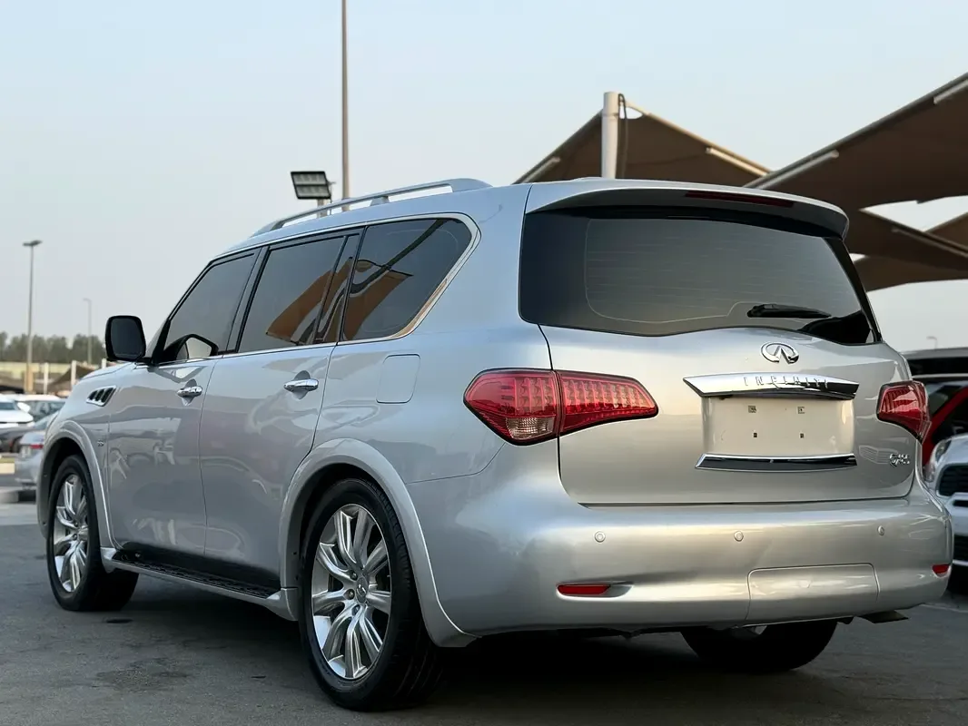 Infiniti QX80 5.6 AT AWD (405 حصان) - 11