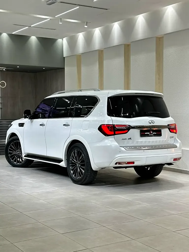 Infiniti QX80 5.6 AT AWD (405 hp) - 4