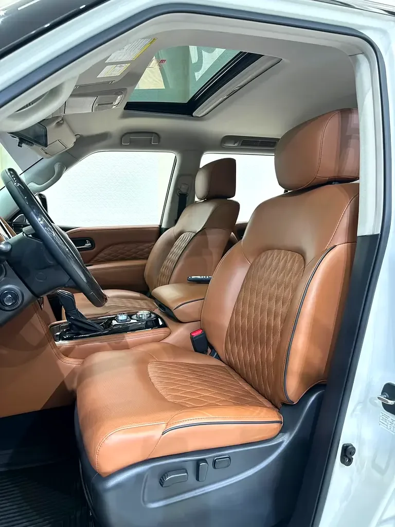 Infiniti QX80 5.6 AT AWD (405 hp) - 16