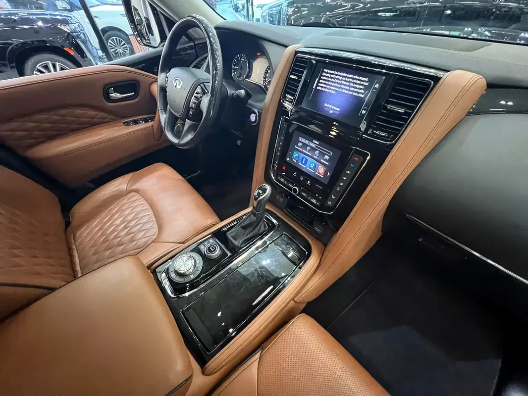 Infiniti QX80 5.6 AT AWD (405 حصان) - 13
