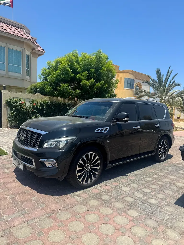 Infiniti QX80 5.6 AT AWD (405 hp)