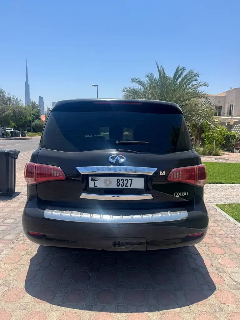 Infiniti QX80 5.6 AT AWD (405 حصان) - 12