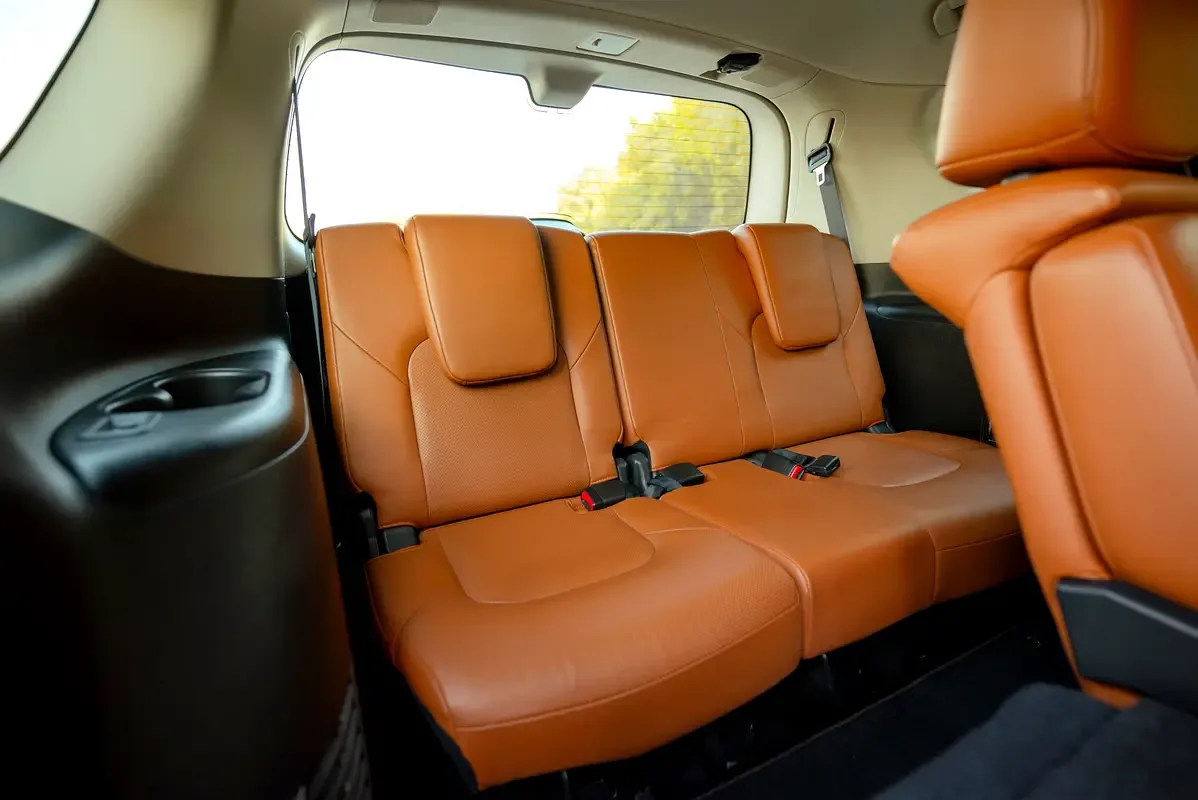 Infiniti QX80 5.6 AT AWD (405 حصان) - 13