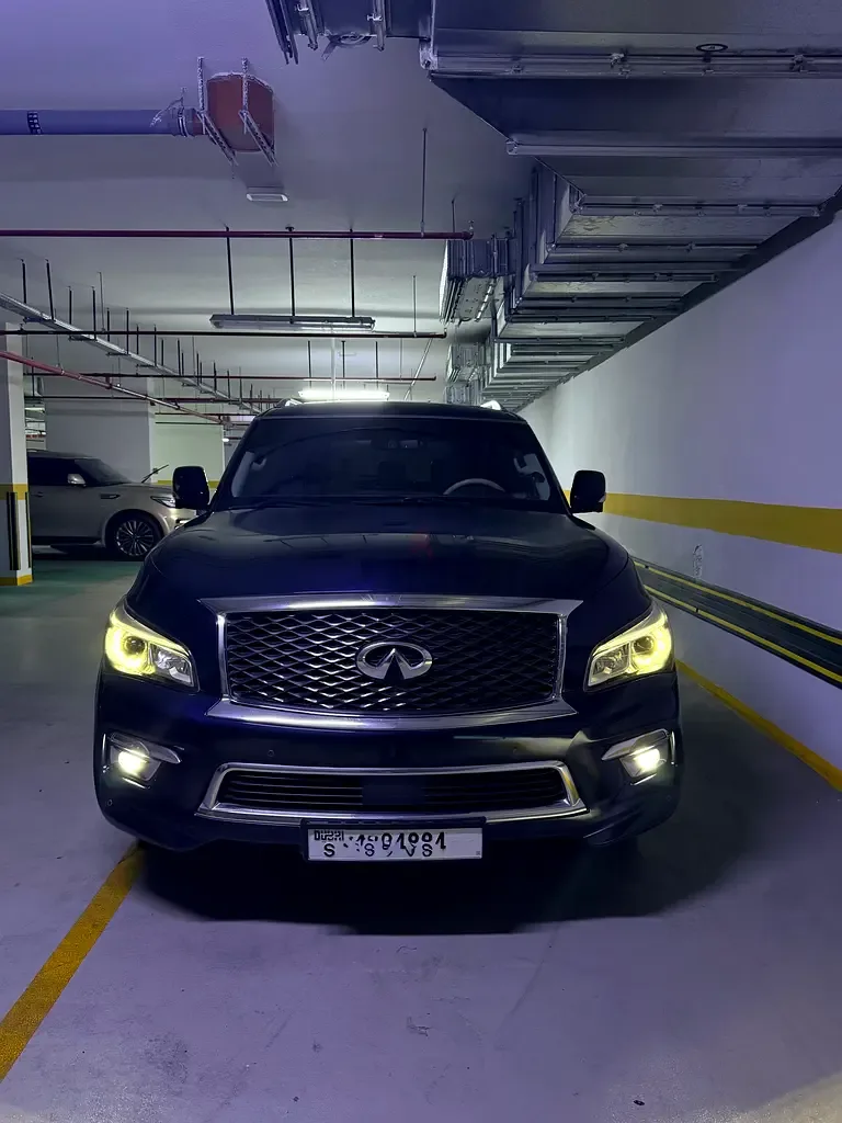 Infiniti QX80 5.6 AT AWD (405 حصان) - 2