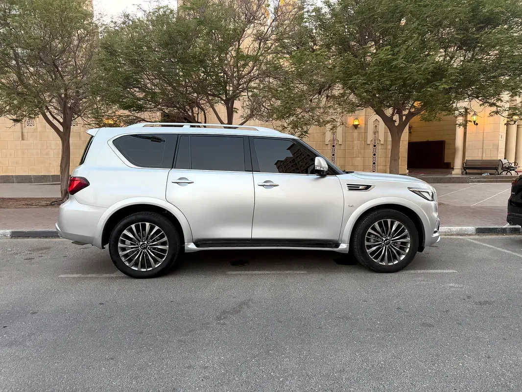 Infiniti QX80 5.6 AT AWD (405 hp) - 4