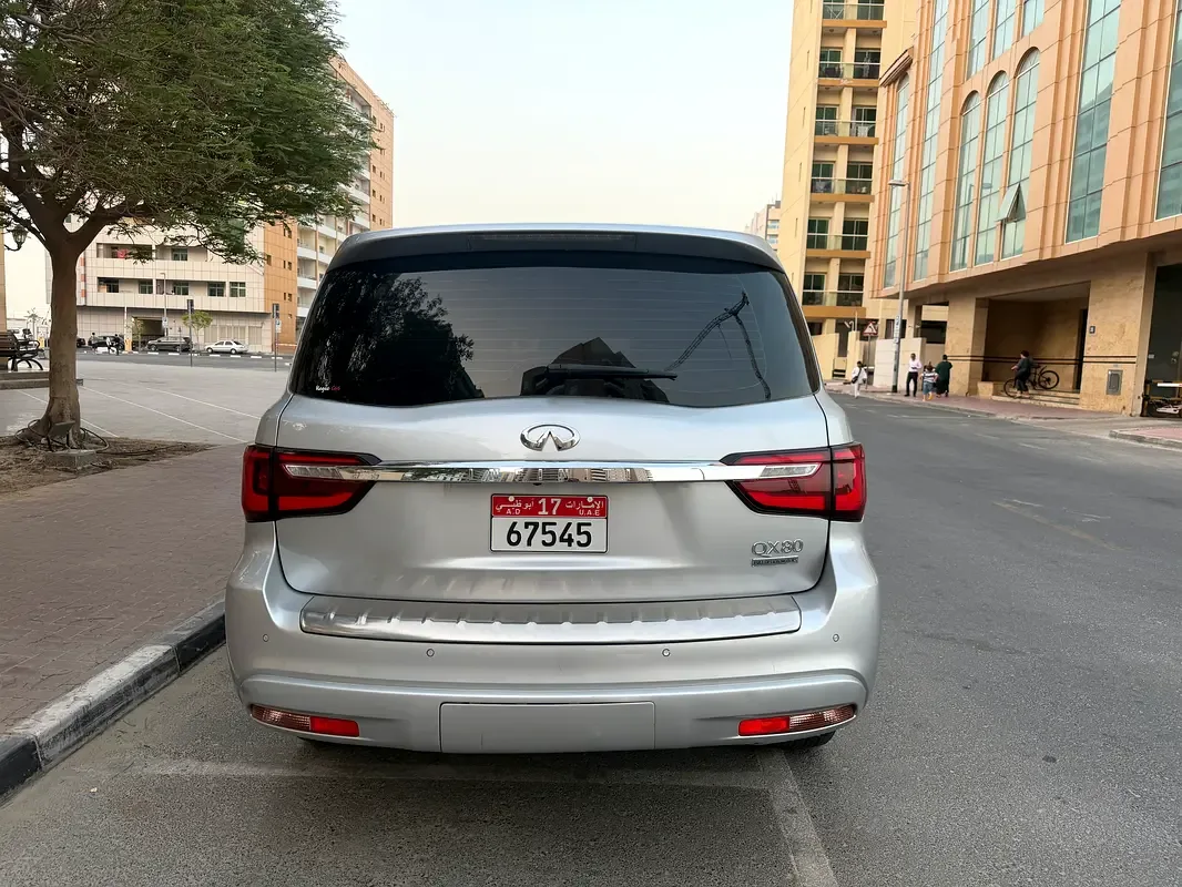 Infiniti QX80 5.6 AT AWD (405 hp) - 6