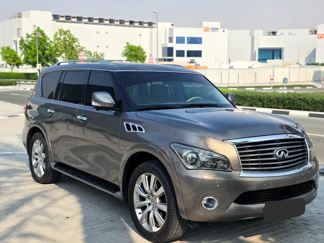 Infiniti QX80 5.6 AT AWD (405 hp)